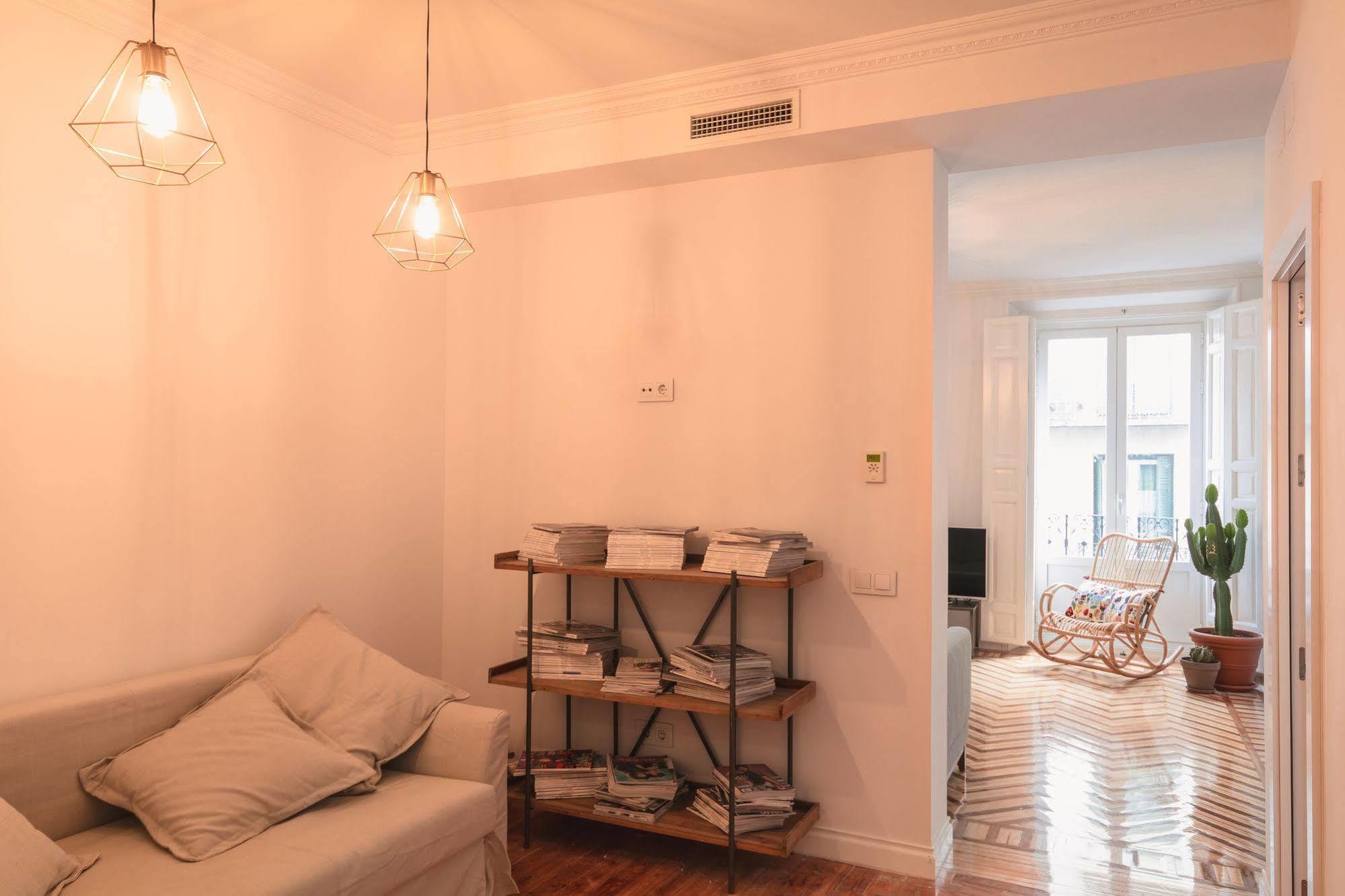 Ferienwohnung Fuencarral Madrid Exterior foto