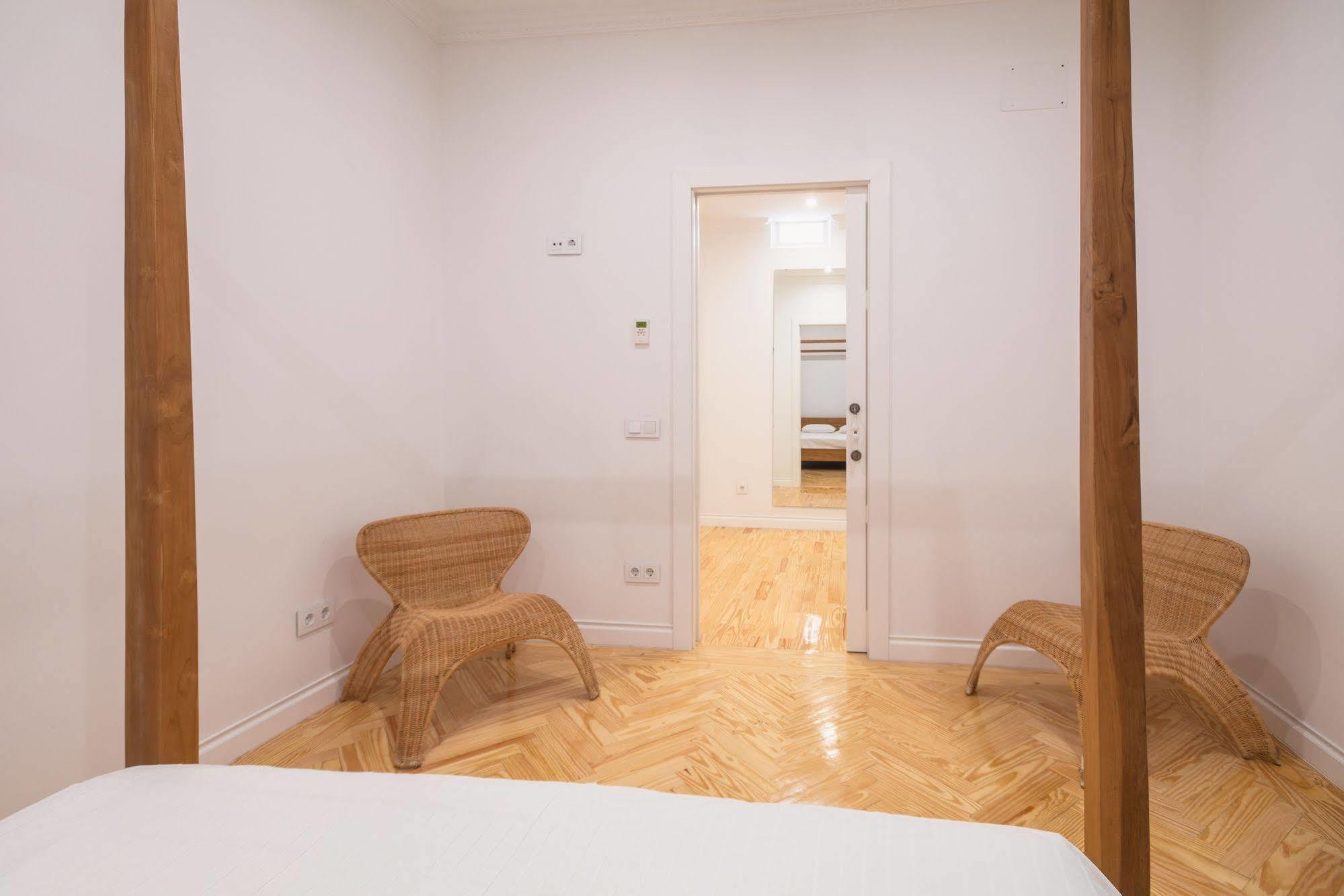Ferienwohnung Fuencarral Madrid Exterior foto