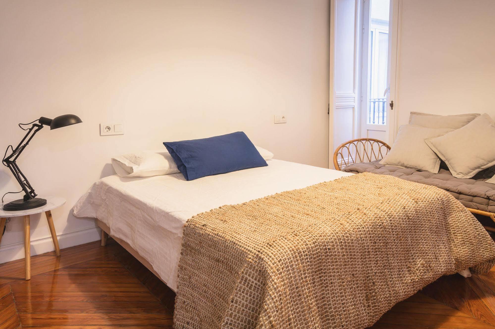 Ferienwohnung Fuencarral Madrid Exterior foto